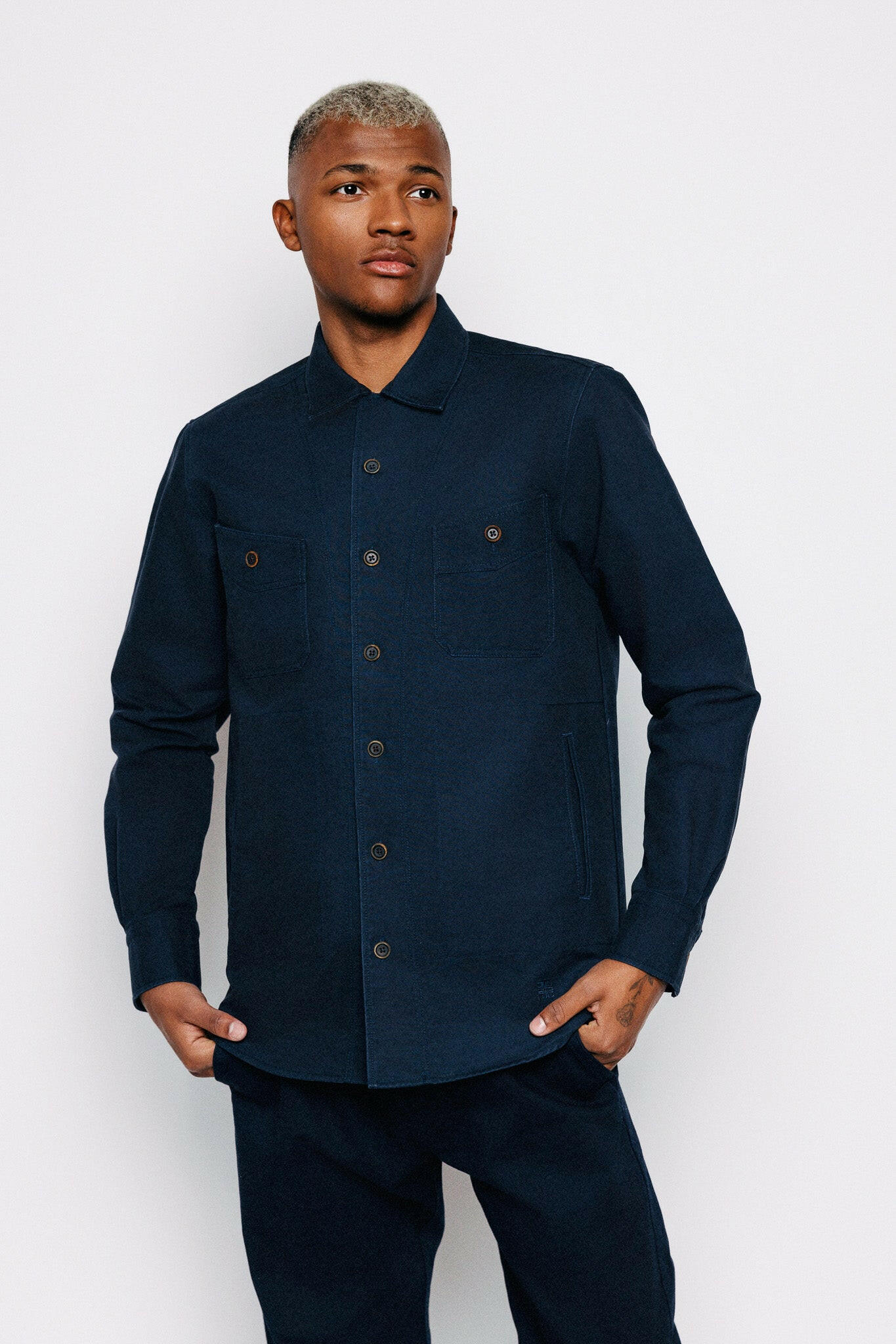 Módel í Yfirskyrta - Baldur - Navy frá Thomsen Reykjavík