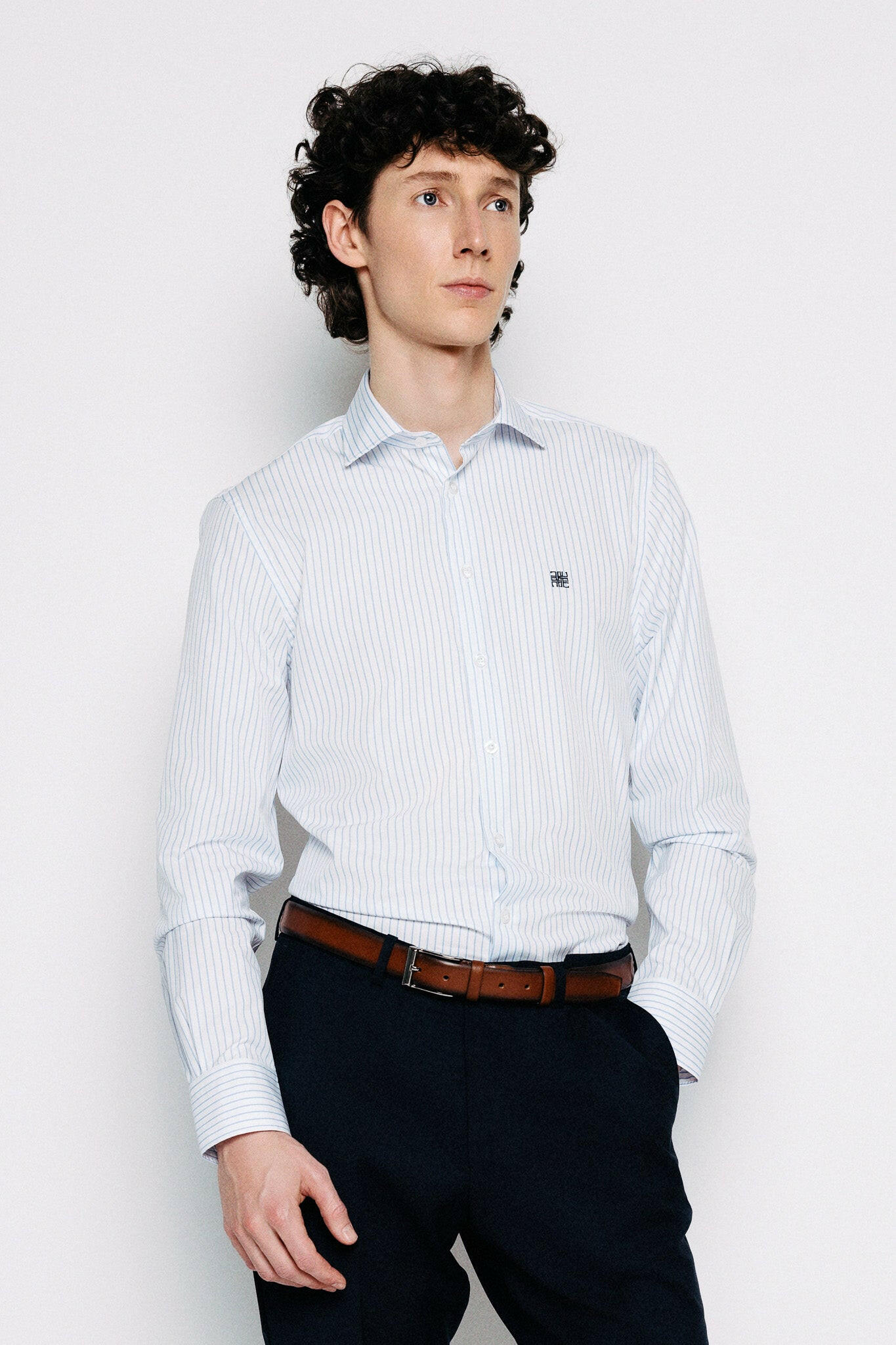 Módelmynd. SpariSkyrta - Ísak - White / Blue frá Thomsen Reykjavík