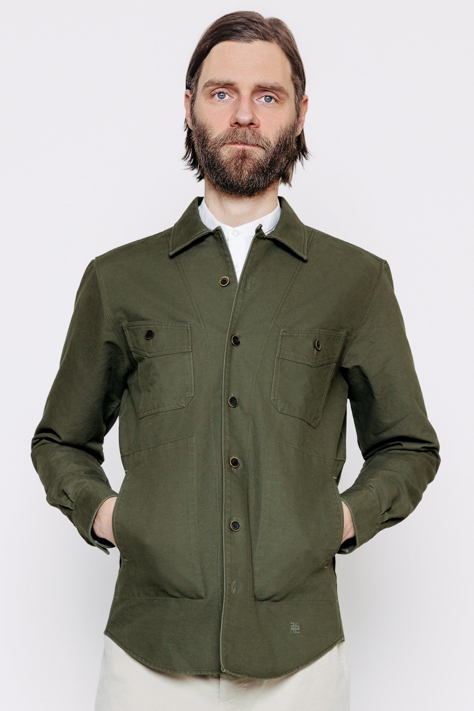 Módelmynd. Yfirskyrta með vösum - Baldur - Brown frá Thomsen Reykjavík