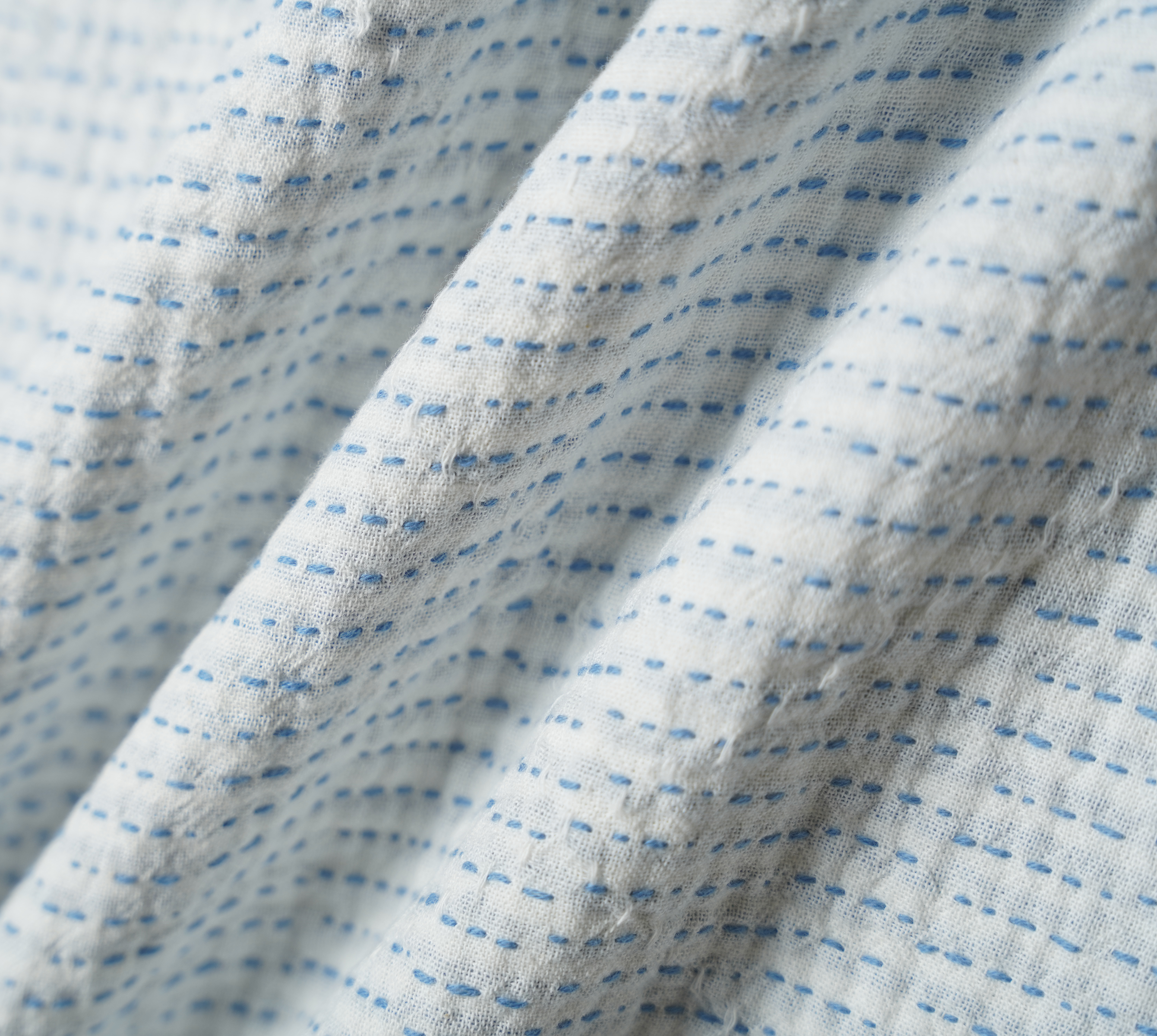 Stuttermabolur - Sashiko White/Blue