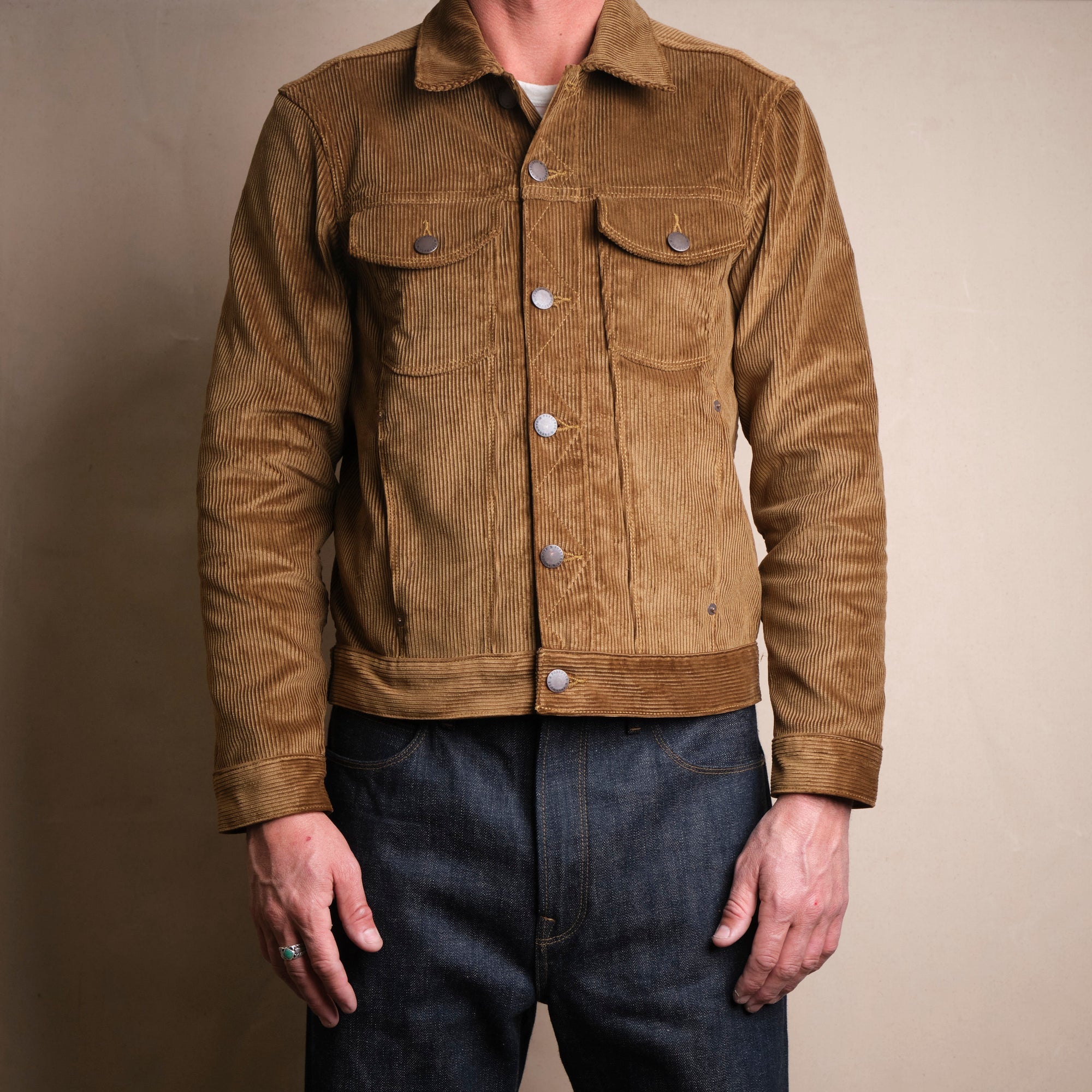Jakki - CD-1 - Gold Corduroy